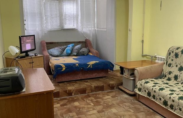 2-комнатная квартира в Сочи на ул. Победы